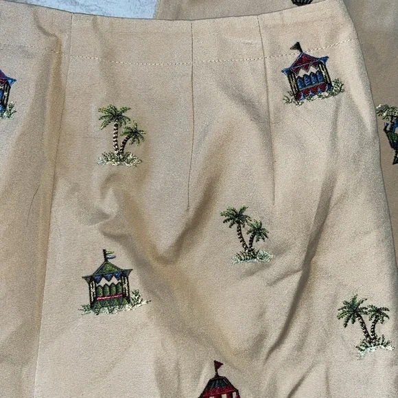 Talbots  pants crop / ankle  high waisted  100% cotton khaki/ embroidery  size 8 - Picture 9 of 9